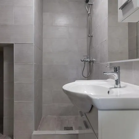 Batala Garden Apartment